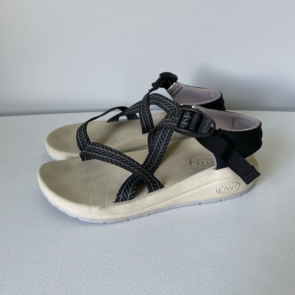 Chaco Cushz Z Cloud Sandal Strappy Lightweight Hiking Outdoor Gorpcore Size 9